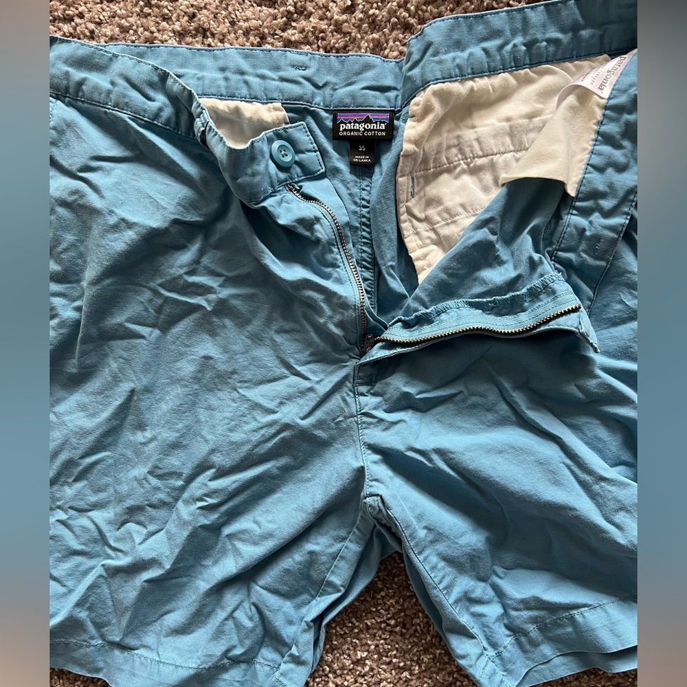 Mens Patagonia All Wear shorts. 35x7in inseam.